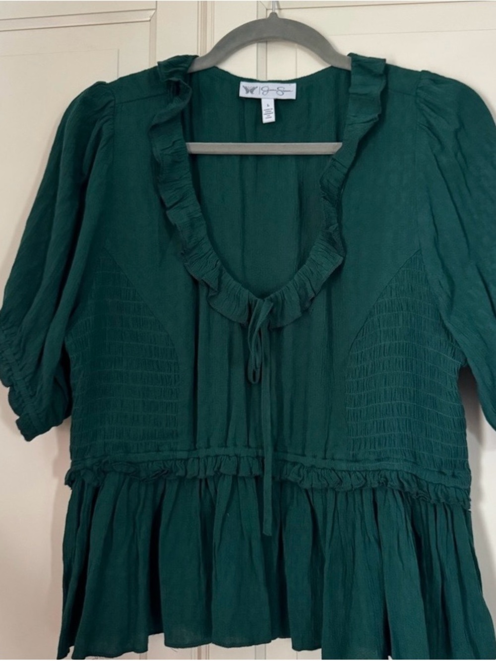 Jessica Simpson Emerald Green Ruffled Peasant Top